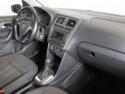 Volkswagen Polo V Рестайлинг Казань  - изображение 15