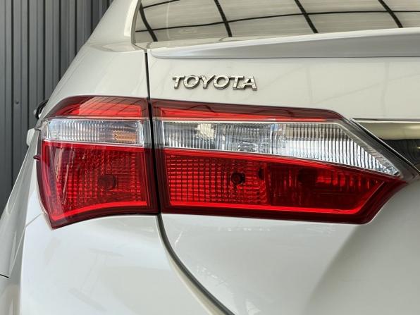 Toyota Corolla XI (E160 E170 E180) с пробегом 2013 года, цена 1 325 000 рублей, 157697 км, седан, Автокод Объявления