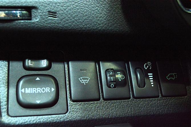 Toyota Highlander II (XU40) Рестайлинг с пробегом 2010 года, цена 1 926 000 рублей, 233000 км, внедорожник, Автокод Объявления