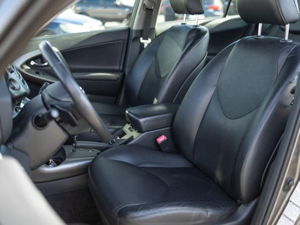 Toyota RAV4 III (XA30) Рестайлинг с пробегом 2011 года, цена 1 519 000 рублей, 125020 км, внедорожник, Автокод Объявления