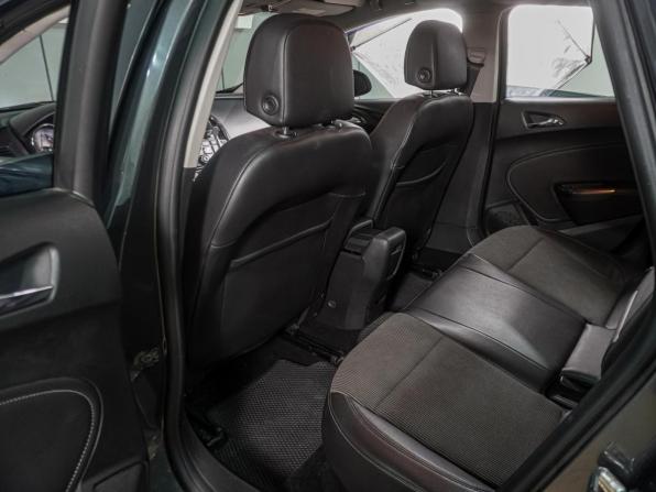 Opel Astra J с пробегом 2010 года, цена 759 000 рублей, 169193 км, хэтчбек, Автокод Объявления