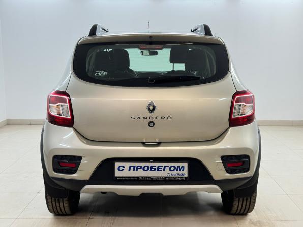 Renault Sandero II Рестайлинг с пробегом 2020 года, цена 1 315 000 рублей, 62078 км, хэтчбек, Автокод Объявления