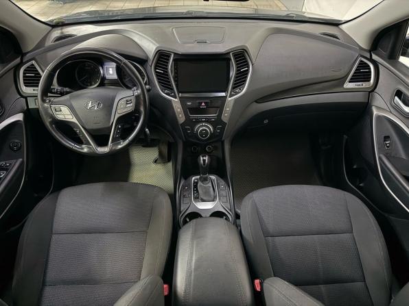 Hyundai Santa Fe III Рестайлинг с пробегом 2015 года, цена 1 730 000 рублей, 232484 км, внедорожник, Автокод Объявления