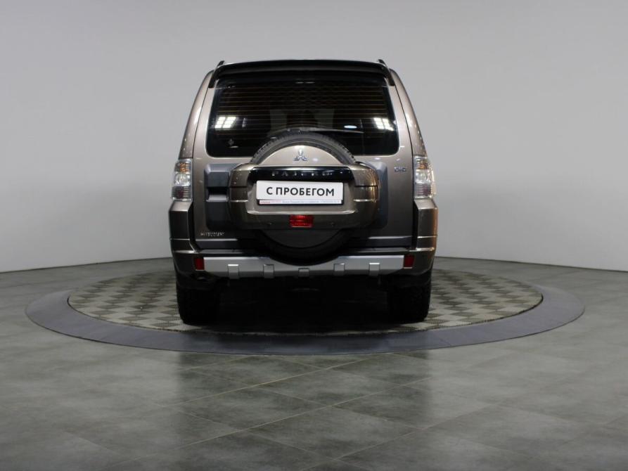 Mitsubishi Pajero IV Рестайлинг 1 Белгород  - изображение 6