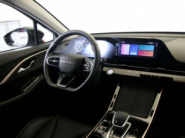 Omoda C5 I с пробегом 2023 года, цена 1 990 000 рублей, 25646 км, внедорожник, Автокод Объявления