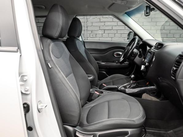 Kia Soul II Рестайлинг с пробегом 2018 года, цена 1 530 000 рублей, 97293 км, хэтчбек, Автокод Объявления