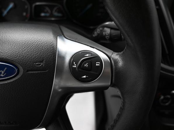 Ford Kuga II с пробегом 2013 года, цена 1 045 000 рублей, 193679 км, внедорожник, Автокод Объявления