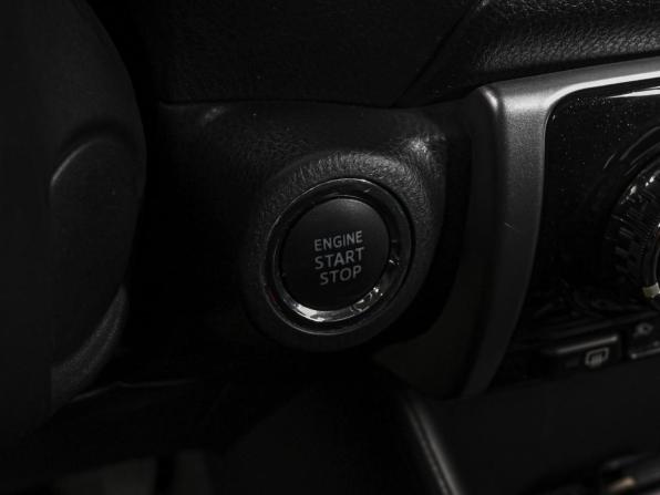 Toyota Yaris XP150 Рестайлинг с пробегом 2021 года, цена 1 775 000 рублей, 34077 км, хэтчбек, Автокод Объявления