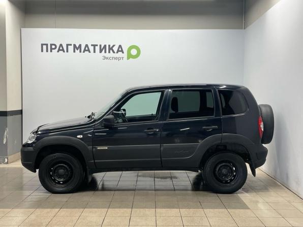 Chevrolet Niva I Рестайлинг с пробегом 2017 года, цена 669 000 рублей, 127000 км, внедорожник, Автокод Объявления