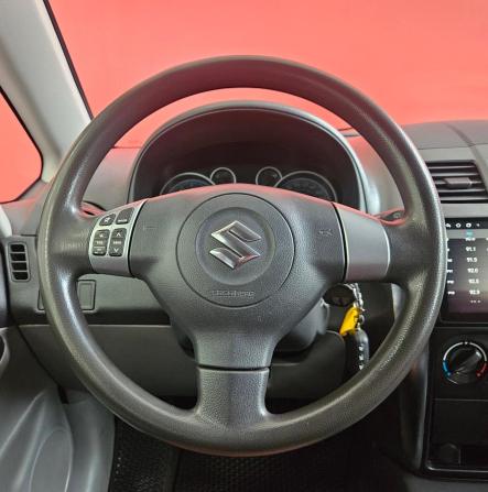 Suzuki SX4 I (Classic) Рестайлинг с пробегом 2012 года, цена 835 000 рублей, 167478 км, хэтчбек, Автокод Объявления