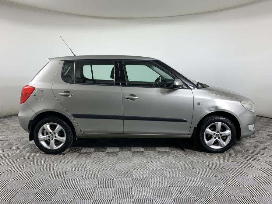 Skoda Fabia II Москва  - изображение 4