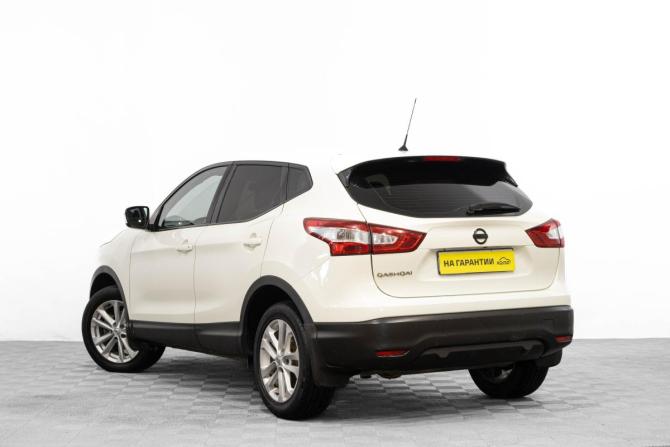 Nissan Qashqai II с пробегом 2015 года, цена 1 499 000 рублей, 230000 км, внедорожник, Автокод Объявления