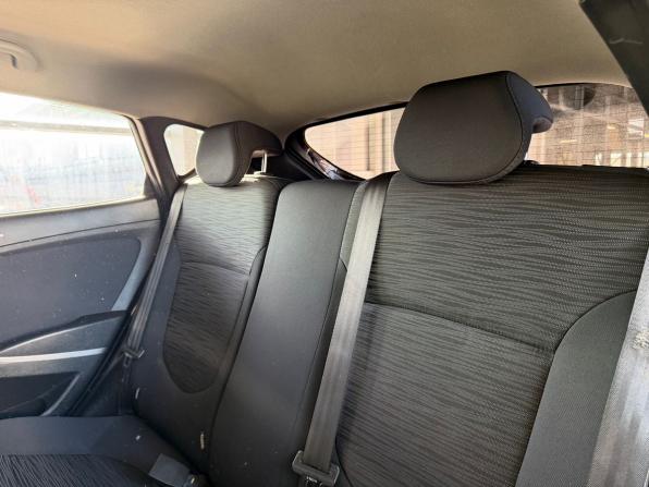 Hyundai Solaris I с пробегом 2014 года, цена 1 029 000 рублей, 220000 км, хэтчбек, Автокод Объявления