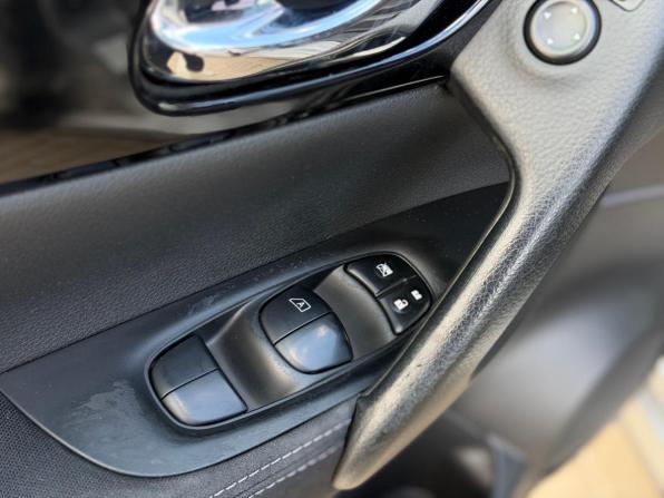 Nissan Qashqai II с пробегом 2014 года, цена 1 195 000 рублей, 146669 км, внедорожник, Автокод Объявления