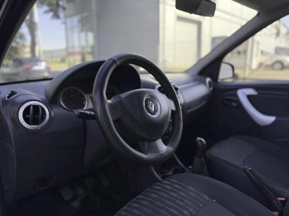 Renault Logan I Рестайлинг с пробегом 2013 года, цена 590 000 рублей, 190745 км, седан, Автокод Объявления