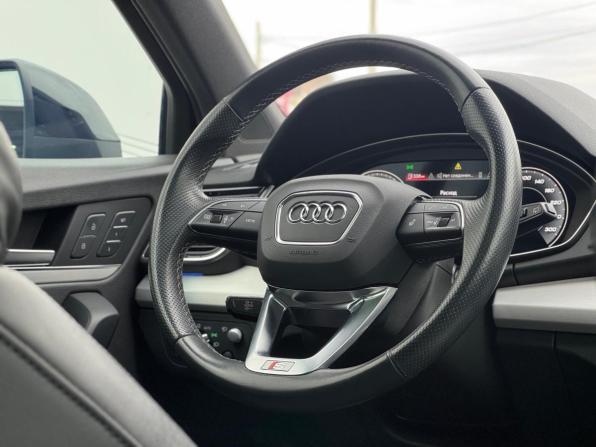 Audi Q5 II (FY) Рестайлинг с пробегом 2021 года, цена 4 250 000 рублей, 105655 км, внедорожник, Автокод Объявления