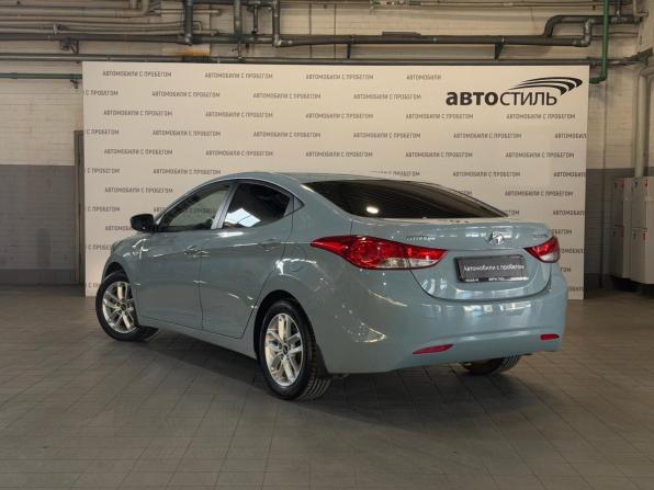 Hyundai Elantra V (MD) Рестайлинг с пробегом 2013 года, цена 1 229 000 рублей, 73781 км, седан, Автокод Объявления