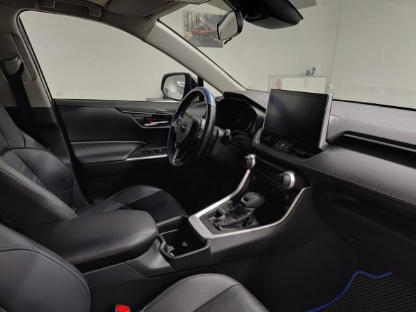Toyota Wildlander I с пробегом 2021 года, цена 3 150 000 рублей, 67479 км, внедорожник, Автокод Объявления