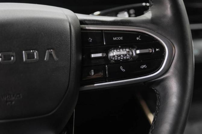 Omoda C5 I с пробегом 2023 года, цена 1 849 000 рублей, 73610 км, внедорожник, Автокод Объявления