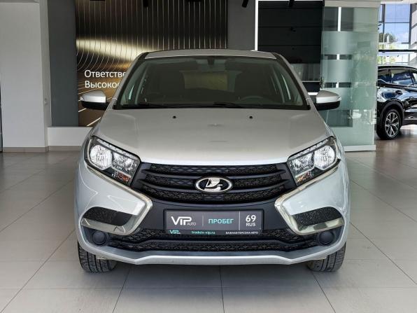 Lada (ВАЗ) XRAY I с пробегом 2017 года, цена 767 000 рублей, 92710 км, хэтчбек, Автокод Объявления