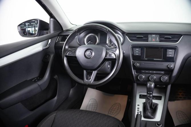 Skoda Octavia III (A7) с пробегом 2016 года, цена 1 699 000 рублей, 123500 км, лифтбек, Автокод Объявления