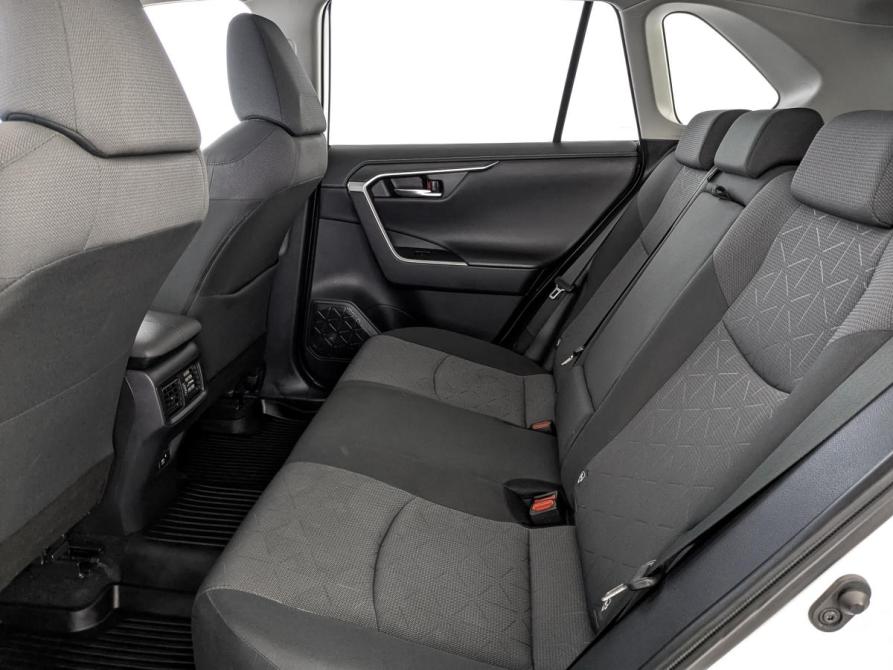 Toyota RAV4 V (XA50) Москва  - изображение 18