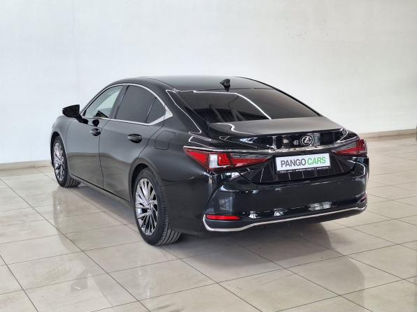 Lexus ES VII с пробегом 2019 года, цена 3 690 000 рублей, 77269 км, седан, Автокод Объявления