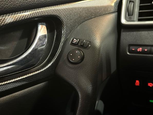 Nissan X-Trail III с пробегом 2018 года, цена 1 899 900 рублей, 188601 км, внедорожник, Автокод Объявления