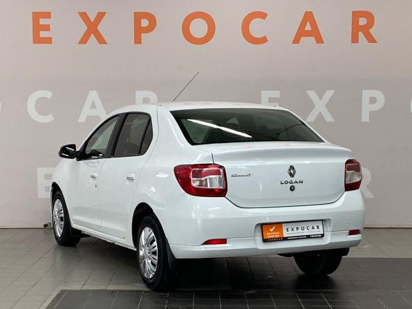 Renault Logan II с пробегом 2016 года, цена 700 000 рублей, 133457 км, седан, Автокод Объявления