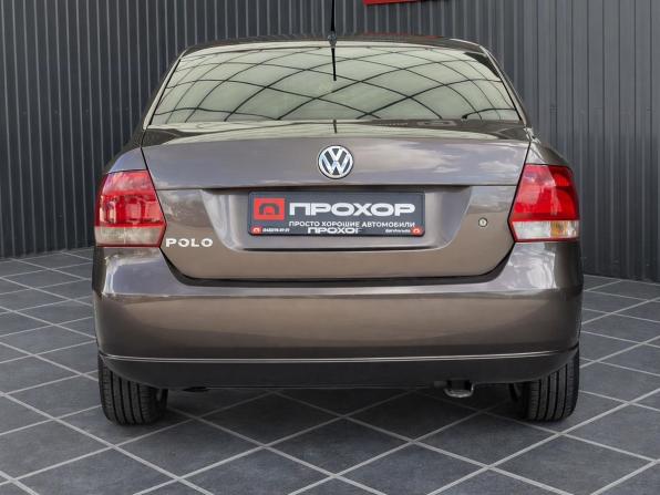 Volkswagen Polo V с пробегом 2014 года, цена 887 000 рублей, 109360 км, седан, Автокод Объявления