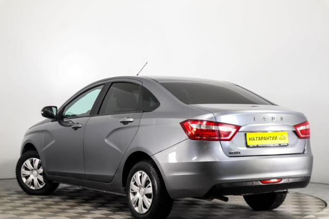 Lada (ВАЗ) Vesta I с пробегом 2019 года, цена 699 000 рублей, 108000 км, седан, Автокод Объявления