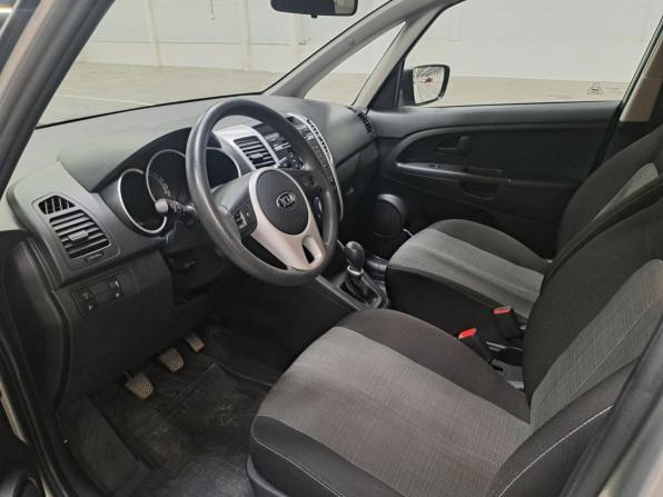Kia Venga I с пробегом 2014 года, цена 955 000 рублей, 105816 км, минивэн, Автокод Объявления