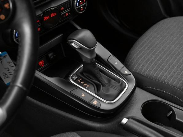 Kia Soul III с пробегом 2022 года, цена 2 390 000 рублей, 32730 км, хэтчбек, Автокод Объявления