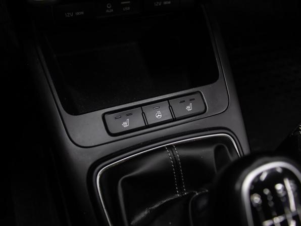 Kia Rio IV с пробегом 2017 года, цена 1 449 000 рублей, 35130 км, седан, Автокод Объявления