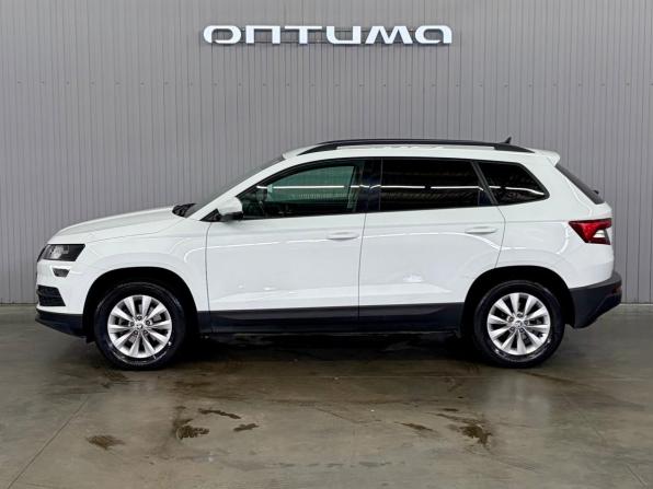 Skoda Karoq I с пробегом 2020 года, цена 2 397 000 рублей, 70377 км, внедорожник, Автокод Объявления
