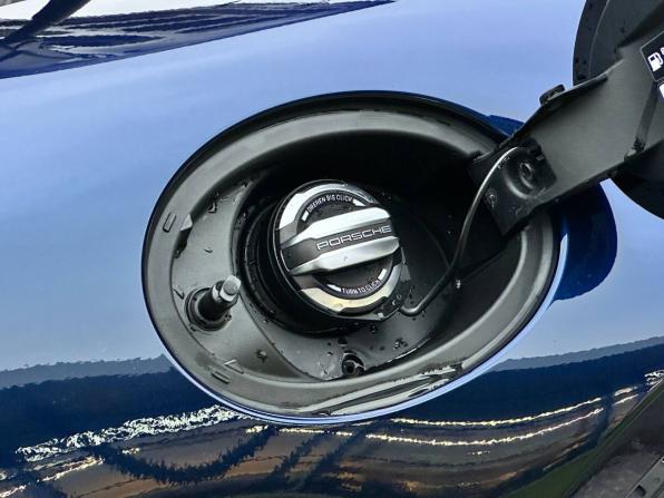 Porsche 911 VIII (992) с пробегом 2024 года, цена 31 000 000 рублей, 4983 км, купе, Автокод Объявления