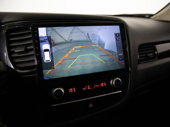 Mitsubishi Outlander III Рестайлинг 3 с пробегом 2021 года, цена 2 499 000 рублей, 86913 км, внедорожник, Автокод Объявления