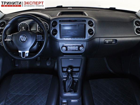 Volkswagen Tiguan I Рестайлинг с пробегом 2011 года, цена 967 000 рублей, 206826 км, внедорожник, Автокод Объявления
