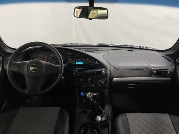 Chevrolet Niva I Рестайлинг с пробегом 2015 года, цена 699 000 рублей, 130910 км, внедорожник, Автокод Объявления
