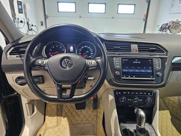 Volkswagen Tiguan II с пробегом 2017 года, цена 2 059 000 рублей, 179939 км, внедорожник, Автокод Объявления