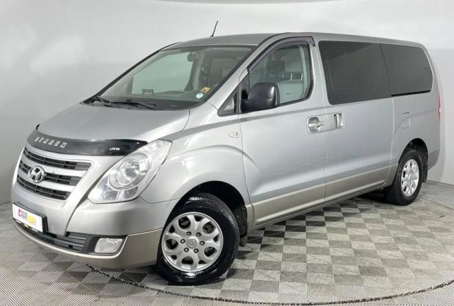Hyundai H-1 II с пробегом 2014 года, цена 1 650 000 рублей, 217252 км, минивэн, Автокод Объявления