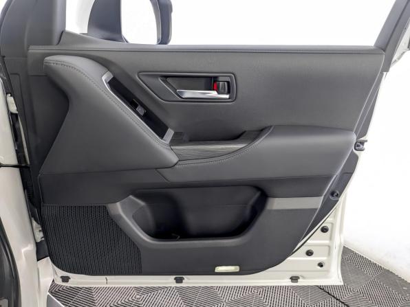 Toyota Land Cruiser 300 Series с пробегом 2022 года, цена 10 780 000 рублей, 18425 км, внедорожник, Автокод Объявления