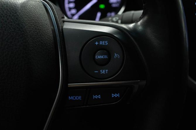 Toyota Camry VIII (XV70) с пробегом 2019 года, цена 2 699 000 рублей, 93209 км, седан, Автокод Объявления