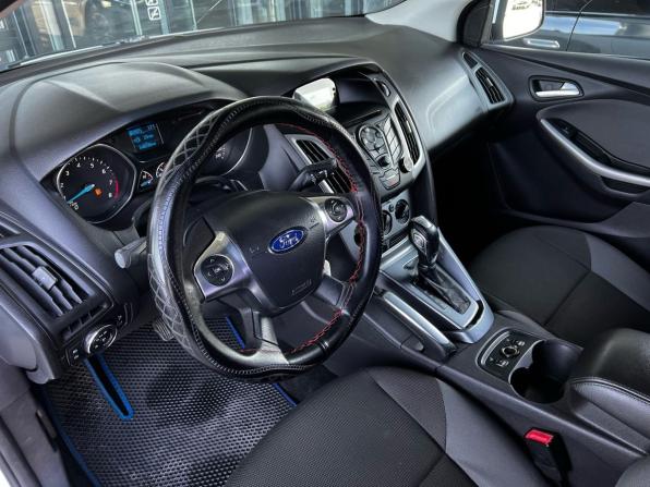 Ford Focus III с пробегом 2012 года, цена 700 000 рублей, 140227 км, хэтчбек, Автокод Объявления