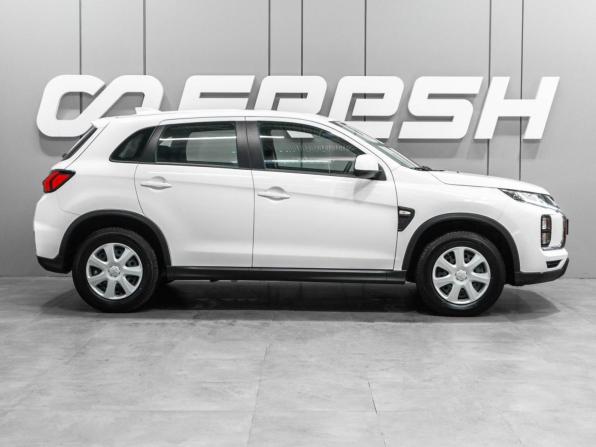 Mitsubishi ASX I Рестайлинг 3 с пробегом 2023 года, цена 3 175 000 рублей, 64 км, внедорожник, Автокод Объявления