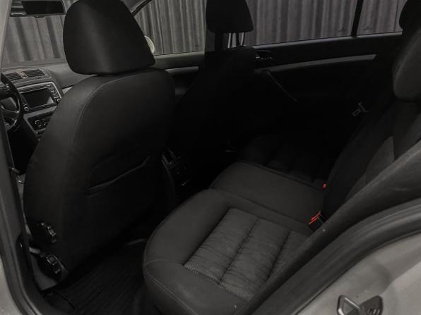 Skoda Octavia II (A5) Рестайлинг с пробегом 2012 года, цена 849 000 рублей, 199000 км, лифтбек, Автокод Объявления