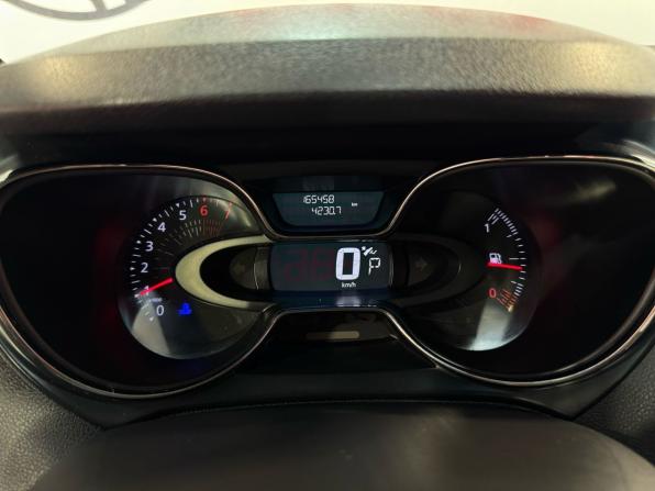 Renault Kaptur I с пробегом 2017 года, цена 999 000 рублей, 165458 км, внедорожник, Автокод Объявления