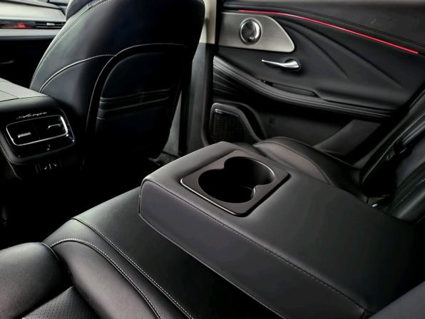 Chery Arrizo 8 с пробегом 2023 года, цена 1 974 000 рублей, 41329 км, седан, Автокод Объявления