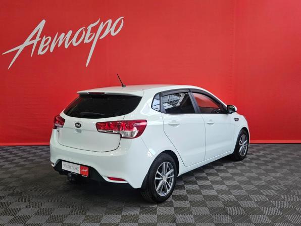 Kia Rio III Рестайлинг с пробегом 2016 года, цена 1 150 000 рублей, 133292 км, хэтчбек, Автокод Объявления