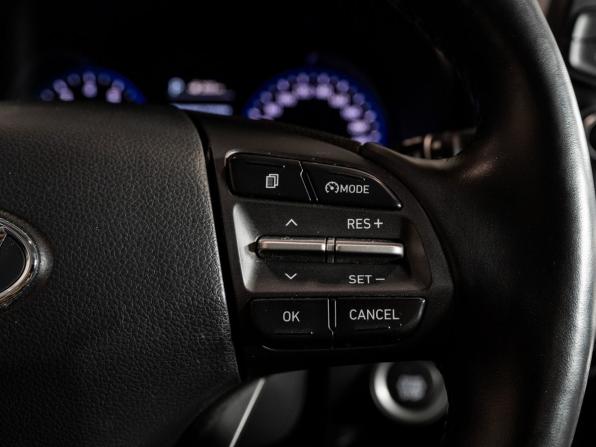 Hyundai Kona I с пробегом 2019 года, цена 1 950 000 рублей, 44820 км, внедорожник, Автокод Объявления